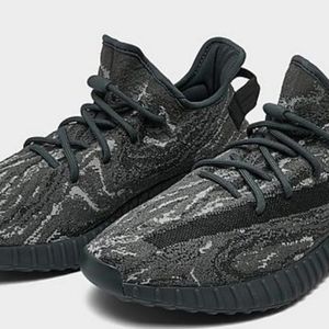 (SOLD) Adidas Yeezy Boost 350 V2